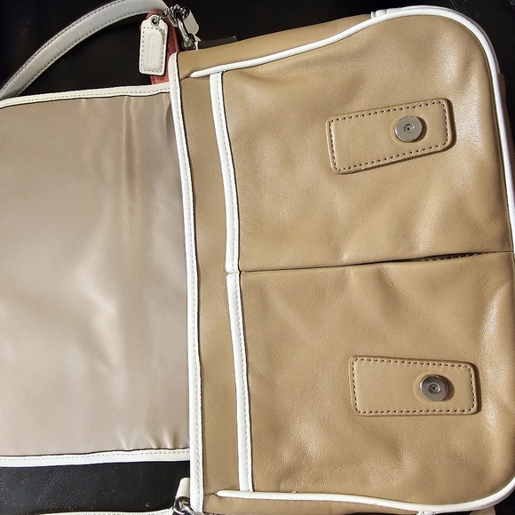 Coach Park Colorblock Crossbody Flap Bag F23383 EUC - Picture 10 of 14